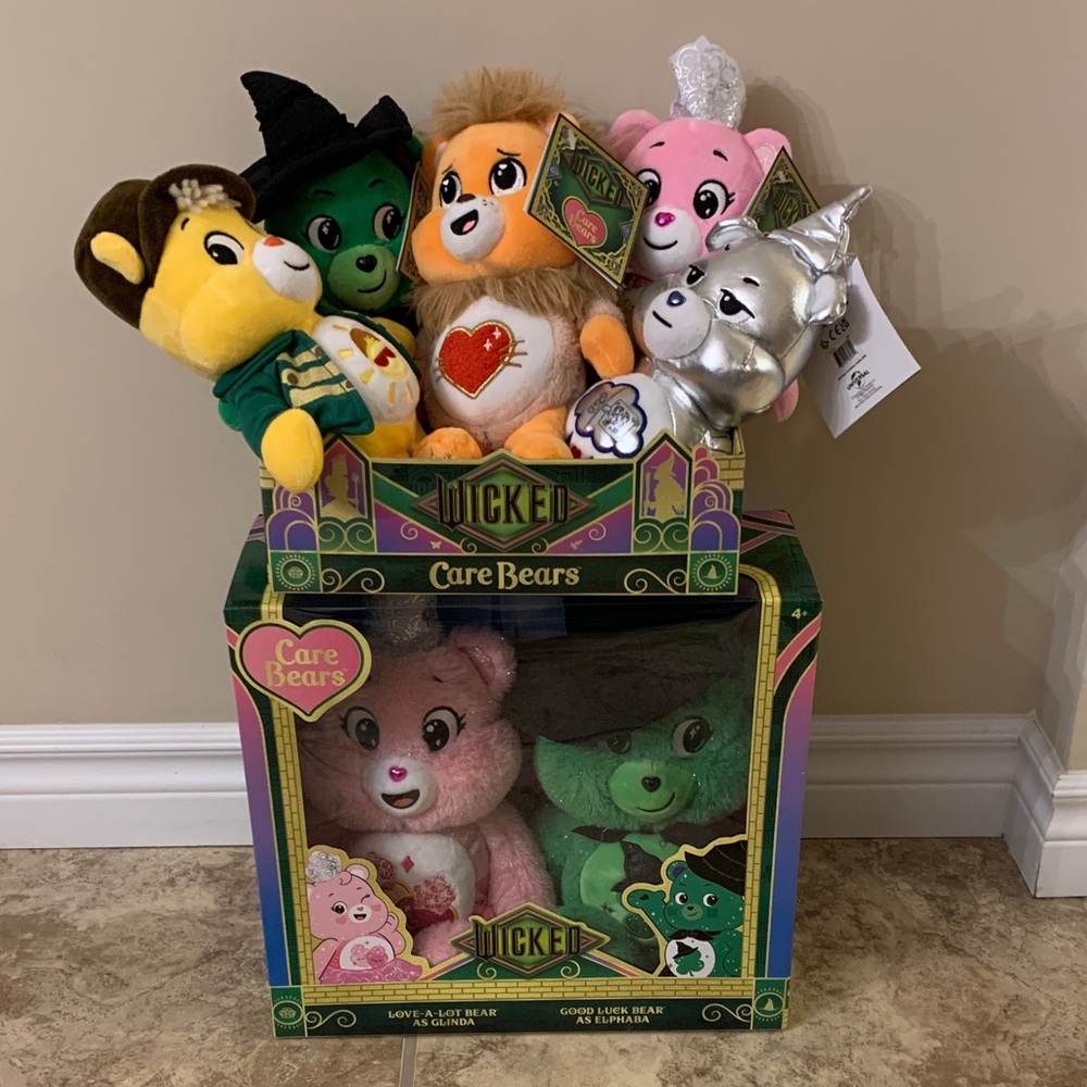 Care Bears Wicked Plush- 7 piece set with box Grumpy Tinman Lion Glinda Elphaba